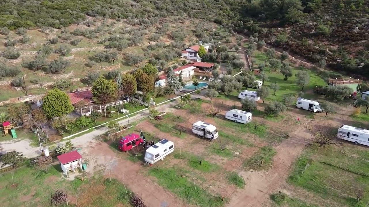 Antique Lodge Caravan Camp